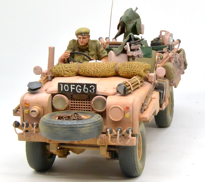 プラモ日記 » イギリスSAS・ランドローバー ピンクパンサー その7 完成!!