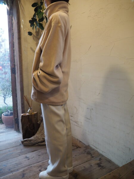 ETRÉ TOKYO 】ドロストヘムエコフリースハーフジップPO・パンツ