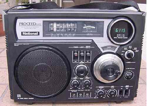 BCLラジオ博物館2 デジタル表示のBCLラジオ