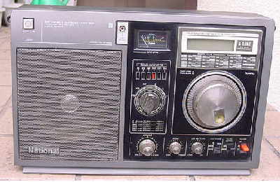 BCLラジオ博物館2 デジタル表示のBCLラジオ