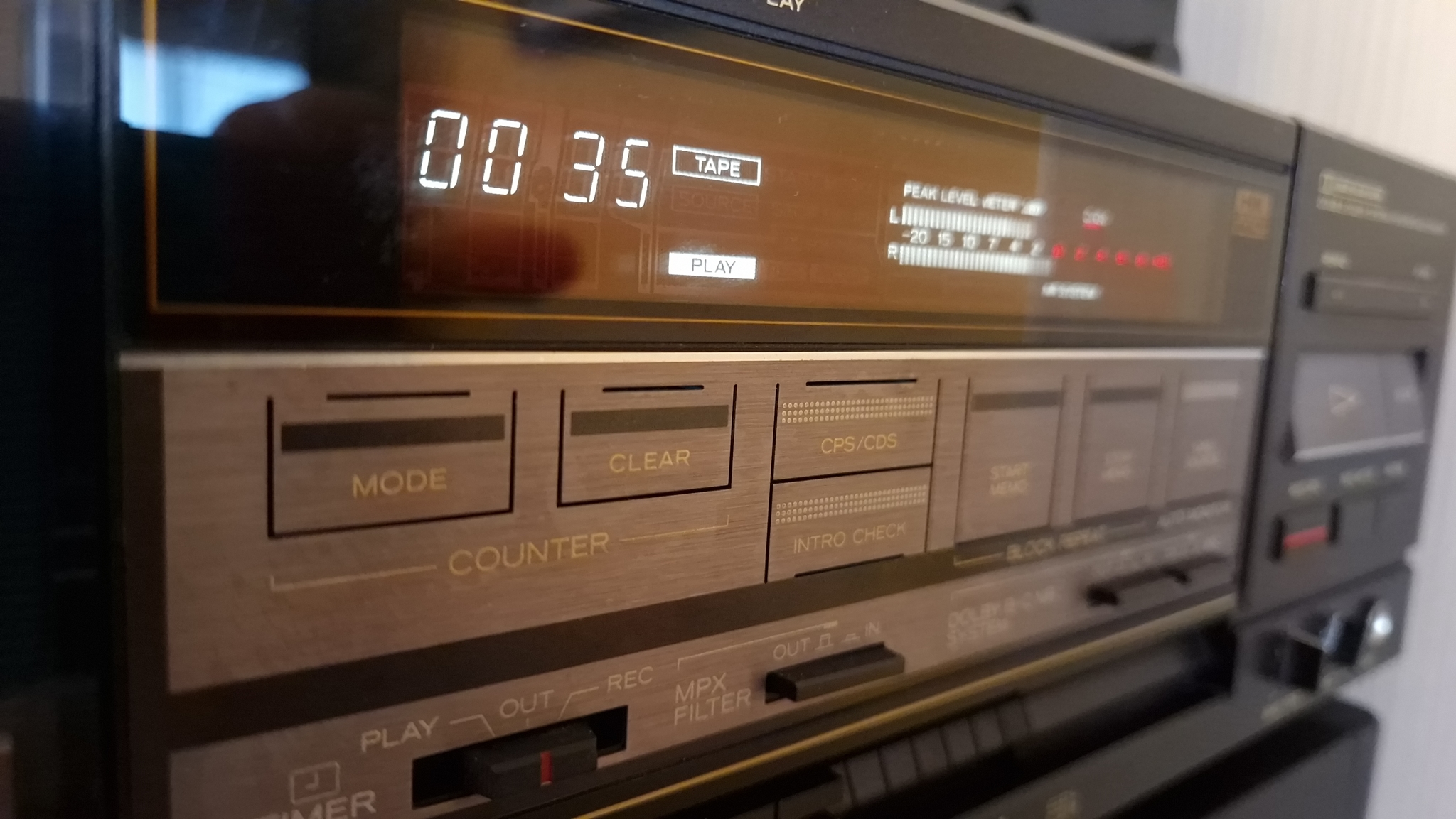 TEAC V-770: So ordinary, but very good | Zoki Audio - Hi-Fi