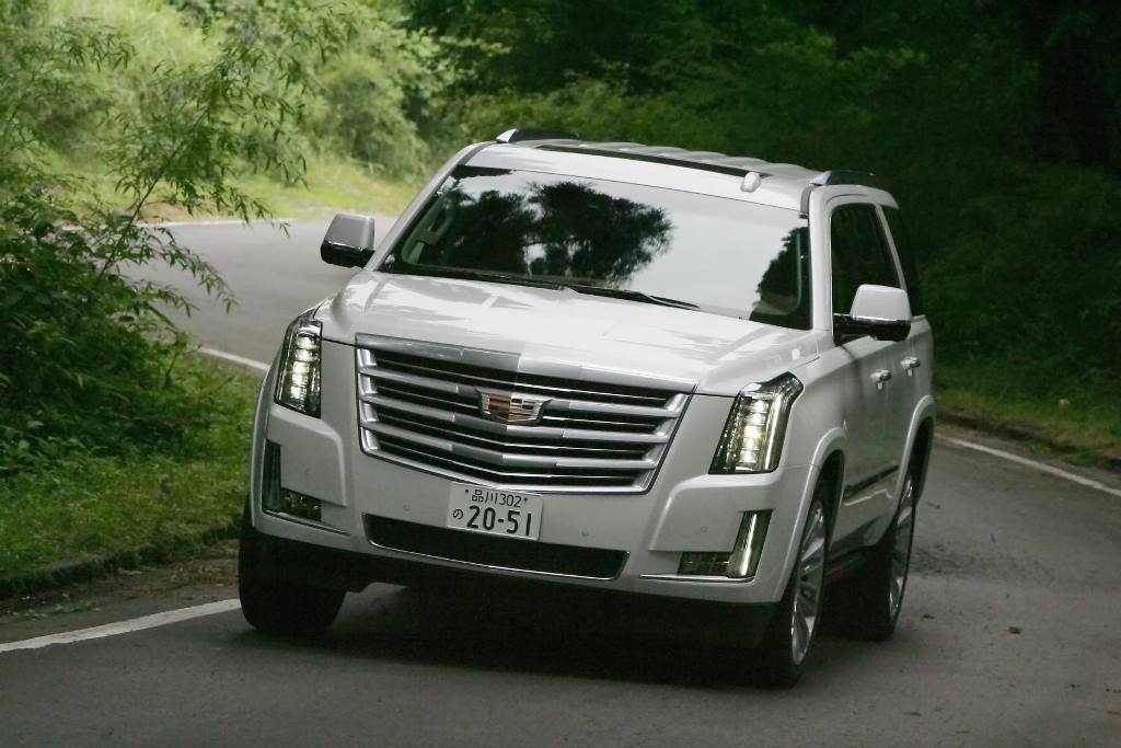 紹介／試走】 CADILLAC ESCALADE | 4x4magazine.co.jp