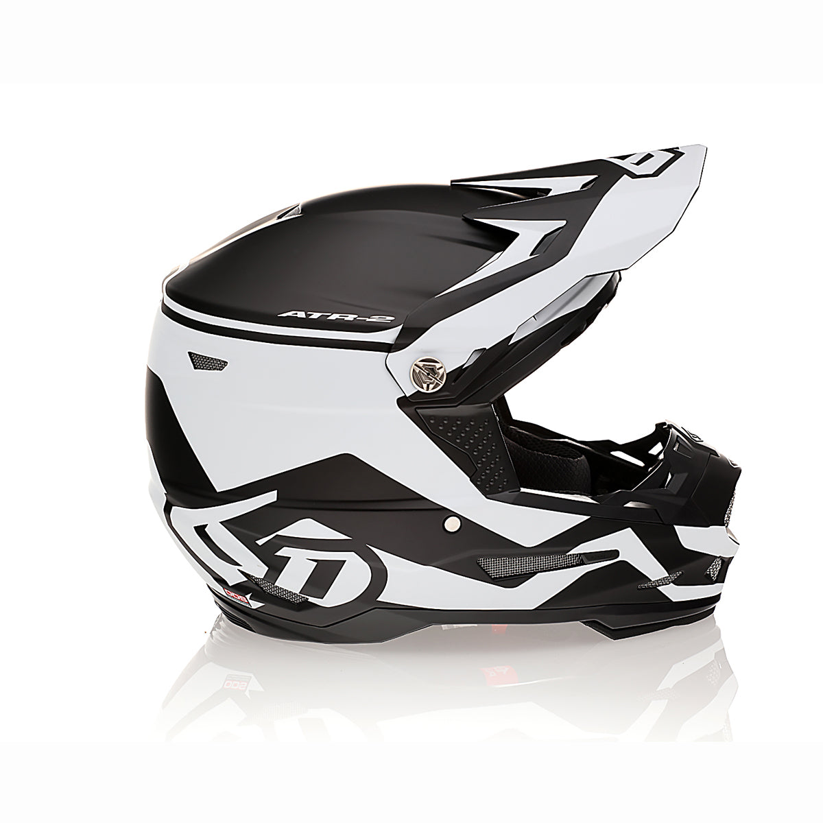 ATR-2 Drive – 6D Helmets