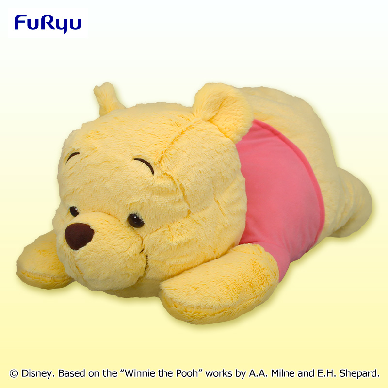 くまのプーさん 【MD】ふんわり寝そべり超超BIGぬいぐるみ｜タイトーの