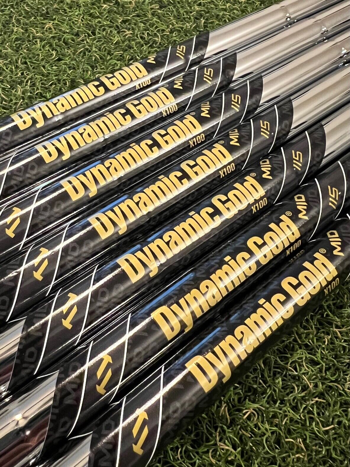 True Temper Dynamic Gold MID 115g Iron Shaft .355