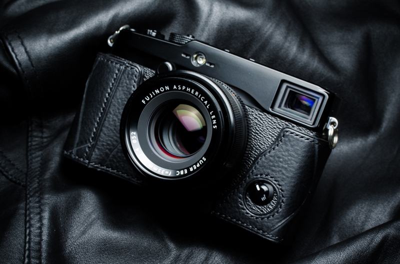 X-pro1用速写ケースアキャブネロ 【鳥井工房】カメラの速写ケース