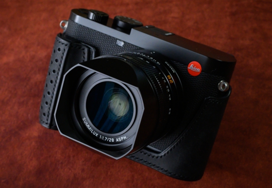 LEICAQ2用速写ケースプエブロネロ