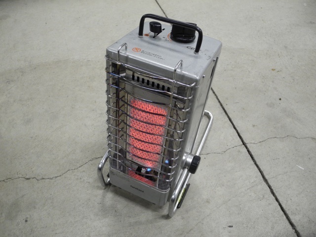 第244回】20年もの？ の整備をしてみる Iwatani カセット暖 CB-7