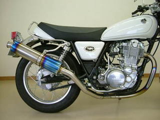 Case No.2 SR400 フルエキマフラー | バイクのワンオフパーツ/マフラー