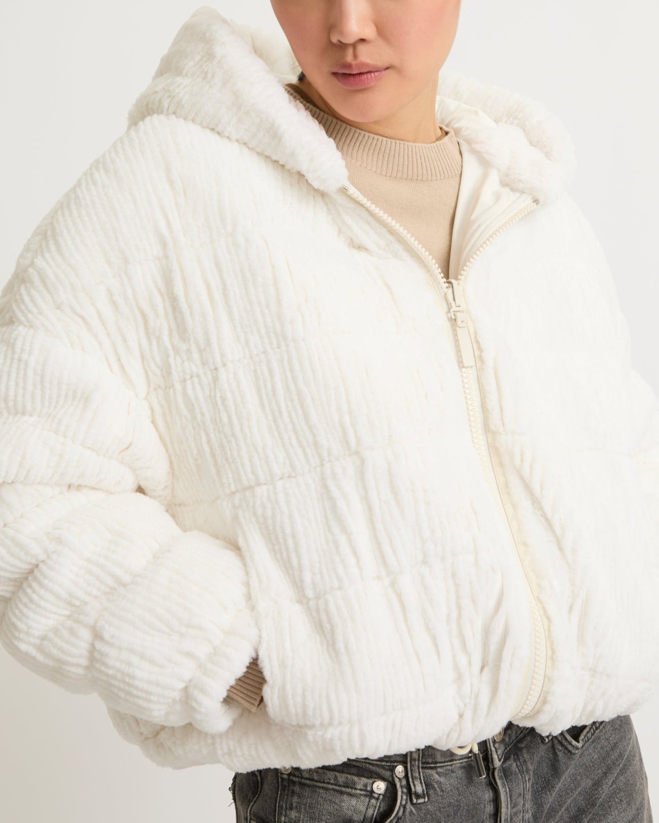 Short hooded down jacket with rex - White - Yves Salomon