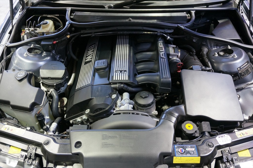 E46 ALPINA B3S】シリンダーヘッドオーバーホール【78,000Km
