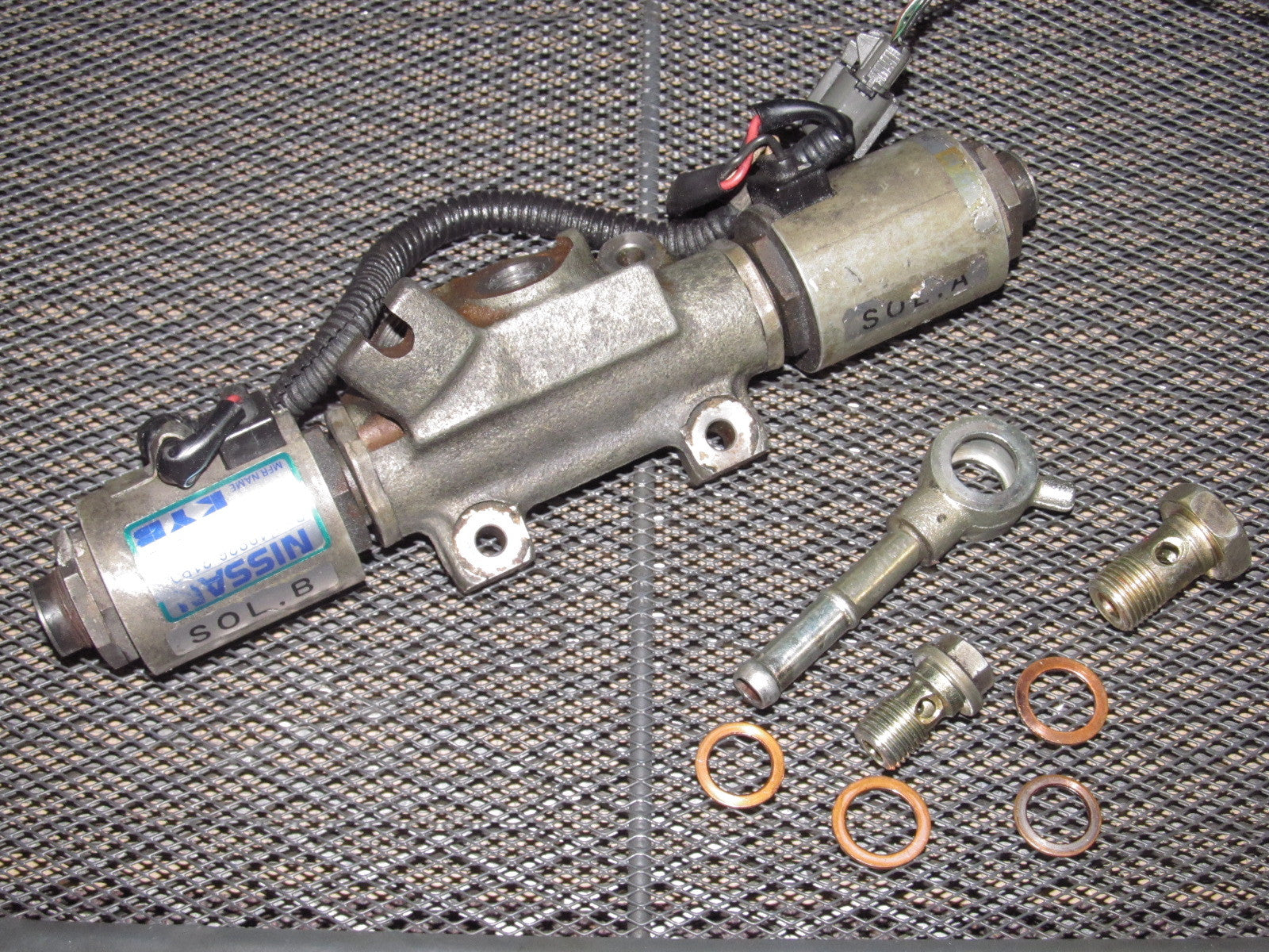 90 91 92 93 Nissan 300zx OEM Hydraulic Hicas Rear Power Steering