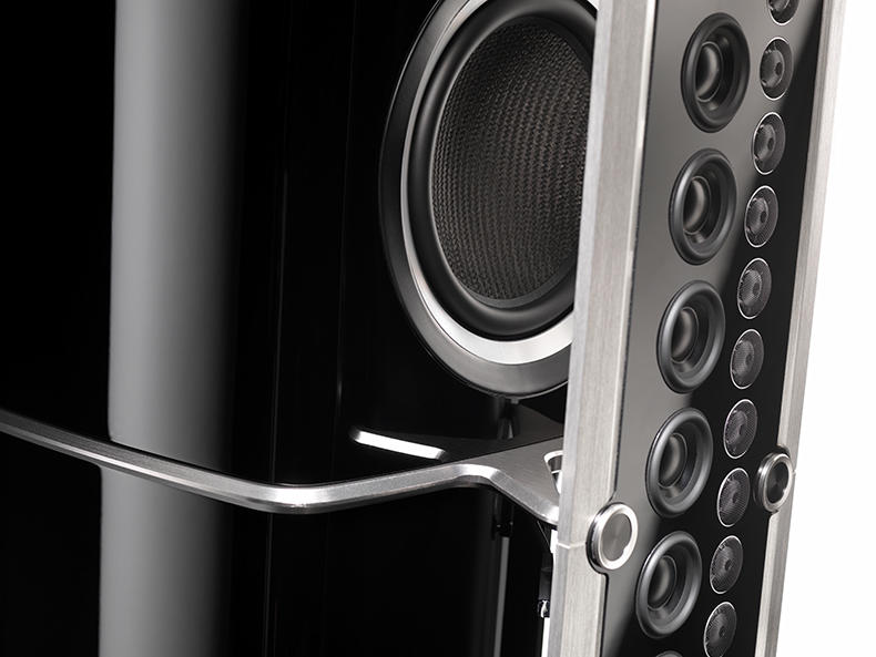 avcat ニュース速報 » McIntoshから、新フラグシップスピーカー「 XRT2