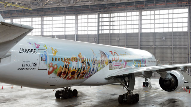 JAL 1/200 B777-200 ディズニー30周年記念 JAL 1/200 B777-200