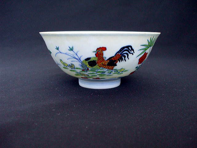 中国陶磁器 工芸碗 豆彩鶏文碗(とうさいけいもんわん） 景徳
