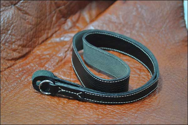 ナチュラルシュリンク（天然シボ）革ストラップ 蔵Cura(クラ)