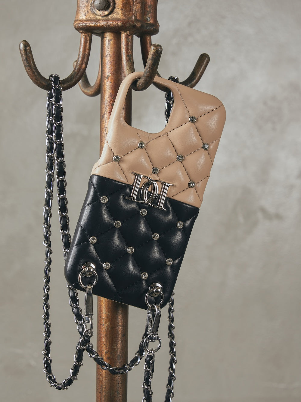 バイカラーロゴパーツiPhoneケース – Darich (ダーリッチ)