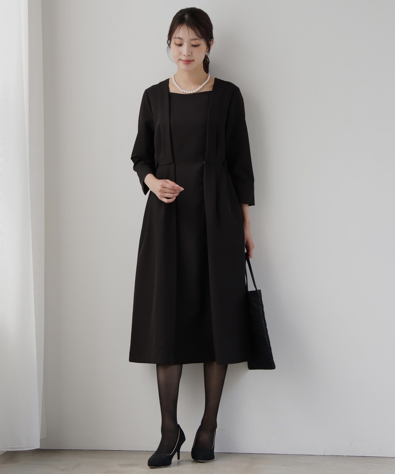 立体感が魅力のフォーマルワンピースdsy0141 ブラック – [公式]DRESS+