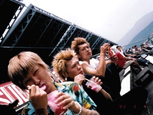 スーパーサンダース