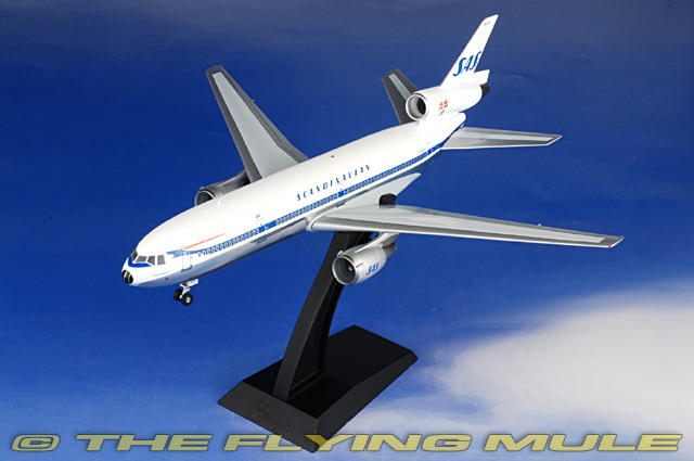 Inflight 200 IFDC100714P - DC-10-30 Diecast Model, SAS