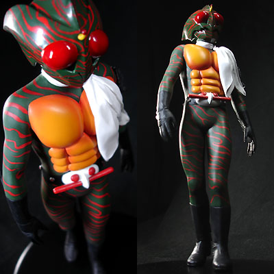 □海洋堂 1/8 仮面ライダーアマゾン 完成品□
