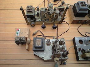 ST管の並四ラジオ