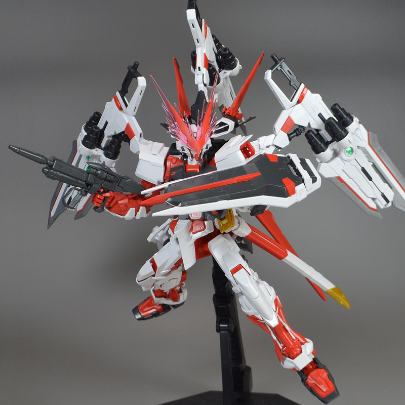 P-Bandai MG 1/100 GUNDAM ASTRAY RED DRAGON REVIEW (No.116 images