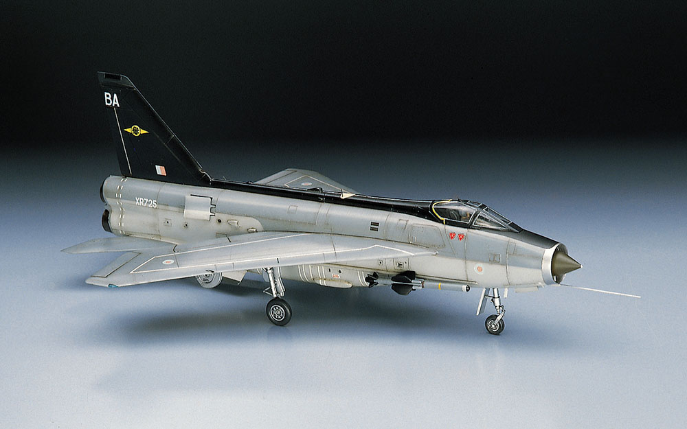 ライトニング F Mk.6 | 株式会社 ハセガワ