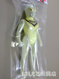 ブルマァク／ウルトラマンガイア（蓄光版） | 新潟の大人も子供も