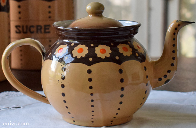 BGB DUCO] フラワーモチーフ_ホーローティーポット - アンティーク