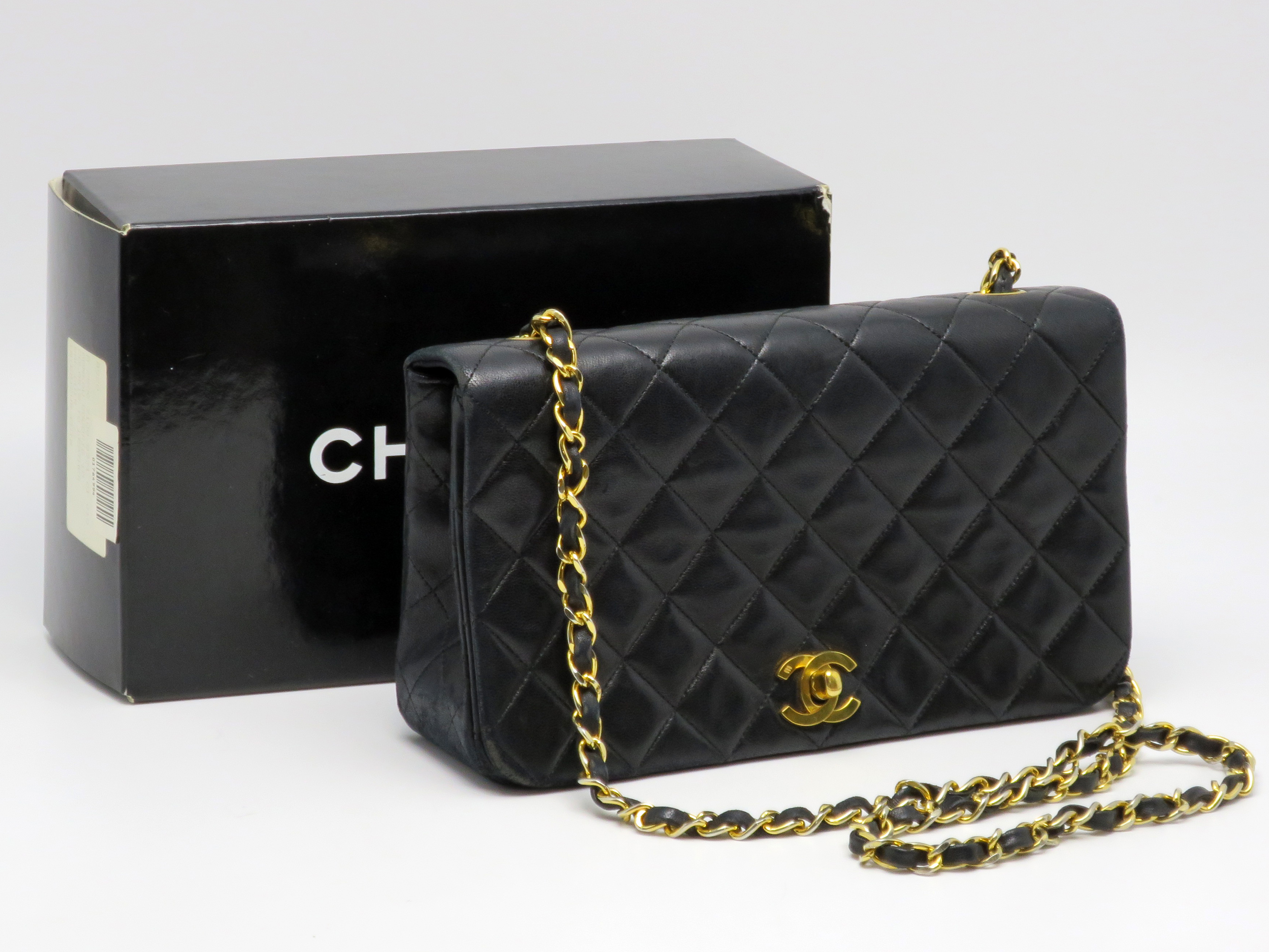 シャネル マトラッセ チェーンショルダーをお買い取りしました