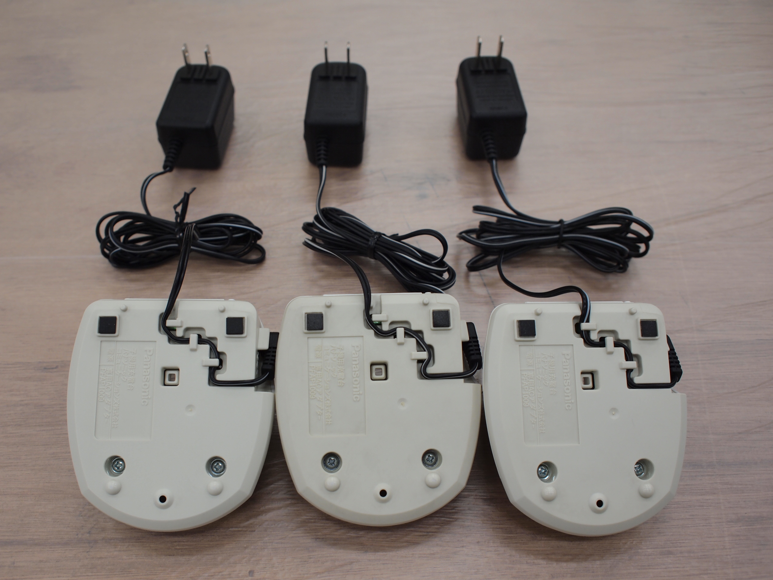 パナソニック コードレス 子機KX-FKN530-W用充電台 3個セット | 石森