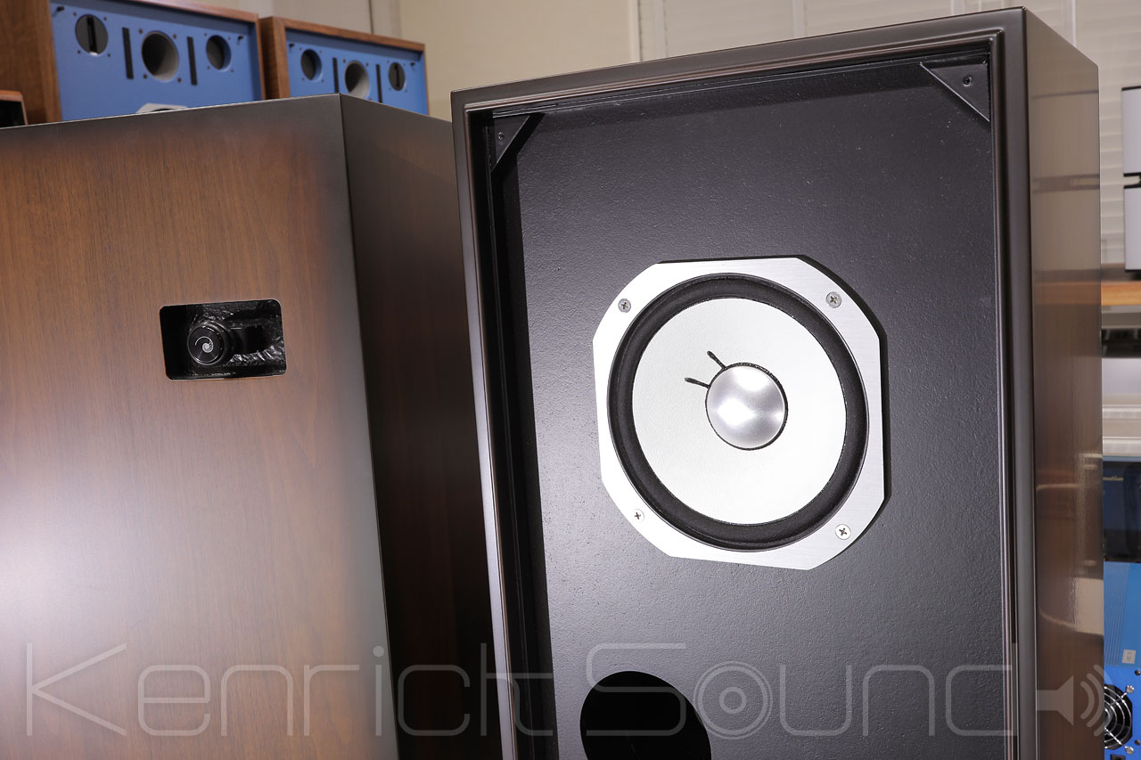 過去最高JBL LE8T 常識を破る20cmフルレンジ アルニコ・エアベント加工