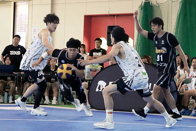 3人制バスケ国内リーグ「3XS」の公式戦が初の三条市開催 (2025.7.29)