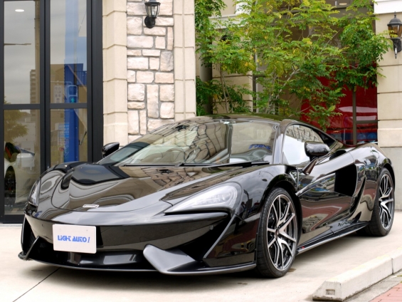 マクラーレン 570S ディーラー車｜ストックリスト｜フェラーリ