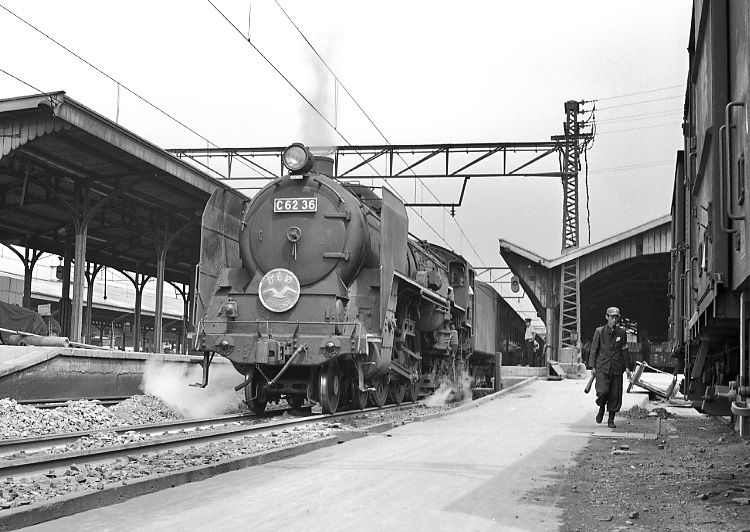 ➂【2003s】C62-36「ゆうづる」 蒸気機関車 ➂【2003s】C62-36「ゆう