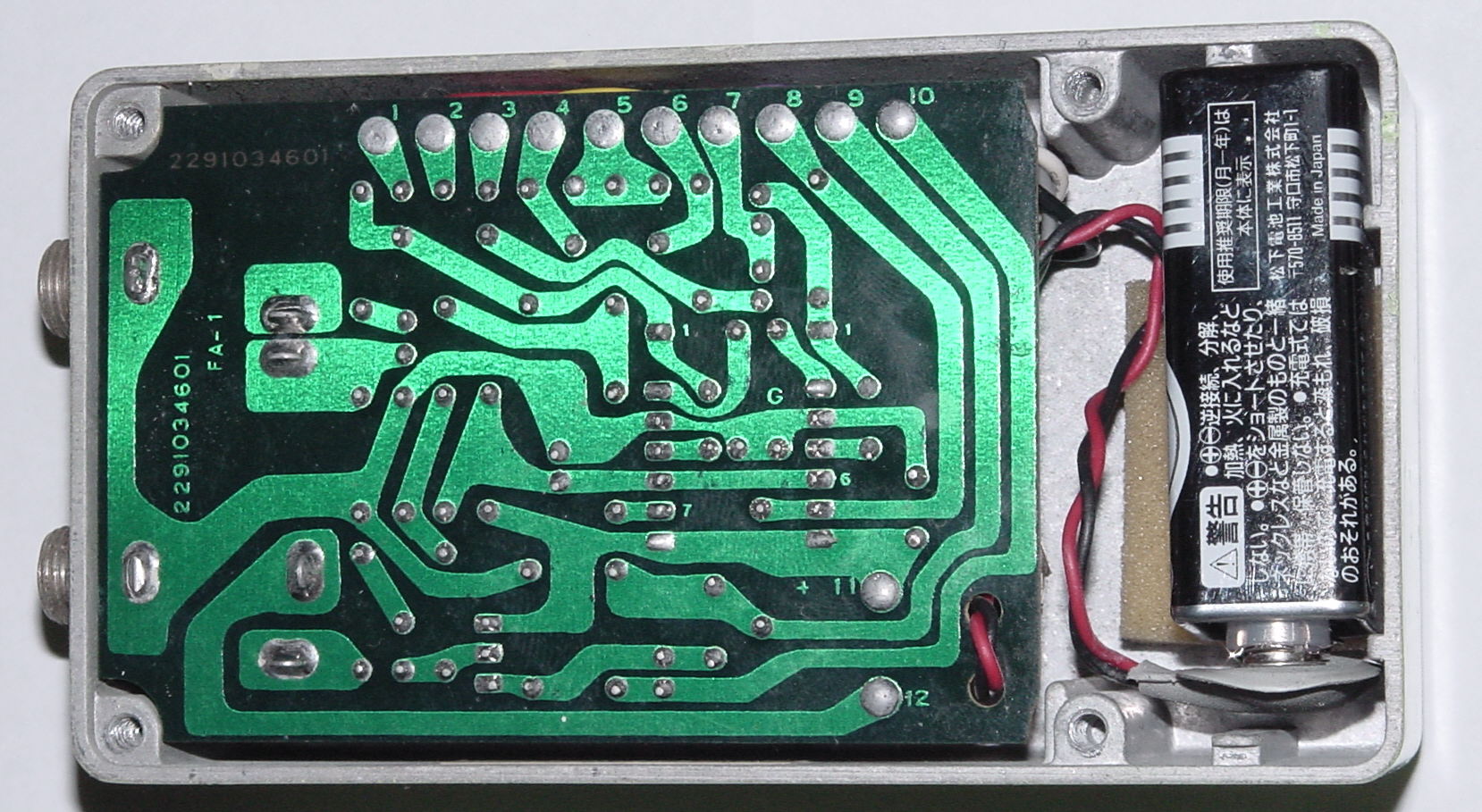 BOSS FA-1 FET Amplifier 徹底解剖 ギター・エフェクターの自作改造
