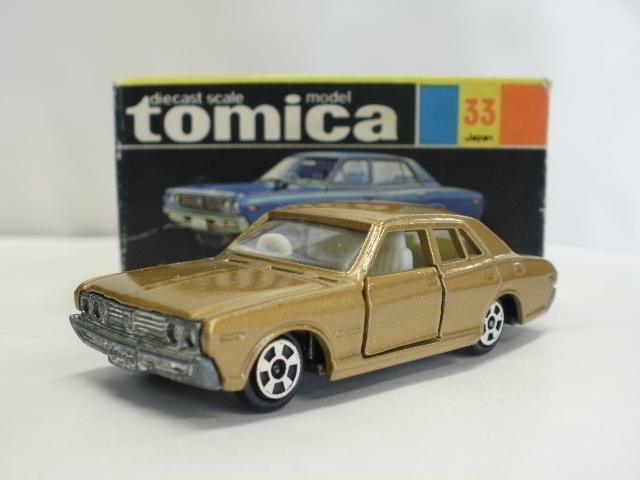 ミニカーショップグローバル - トミカ 33 ニッサン セドリック 【香港製】