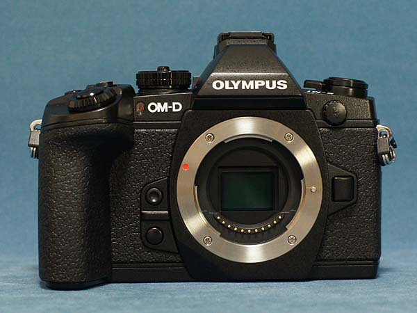 オリンパス OLYMPUS OM-D E-M1の徹底レビュー ミラーレスカメラ /monox