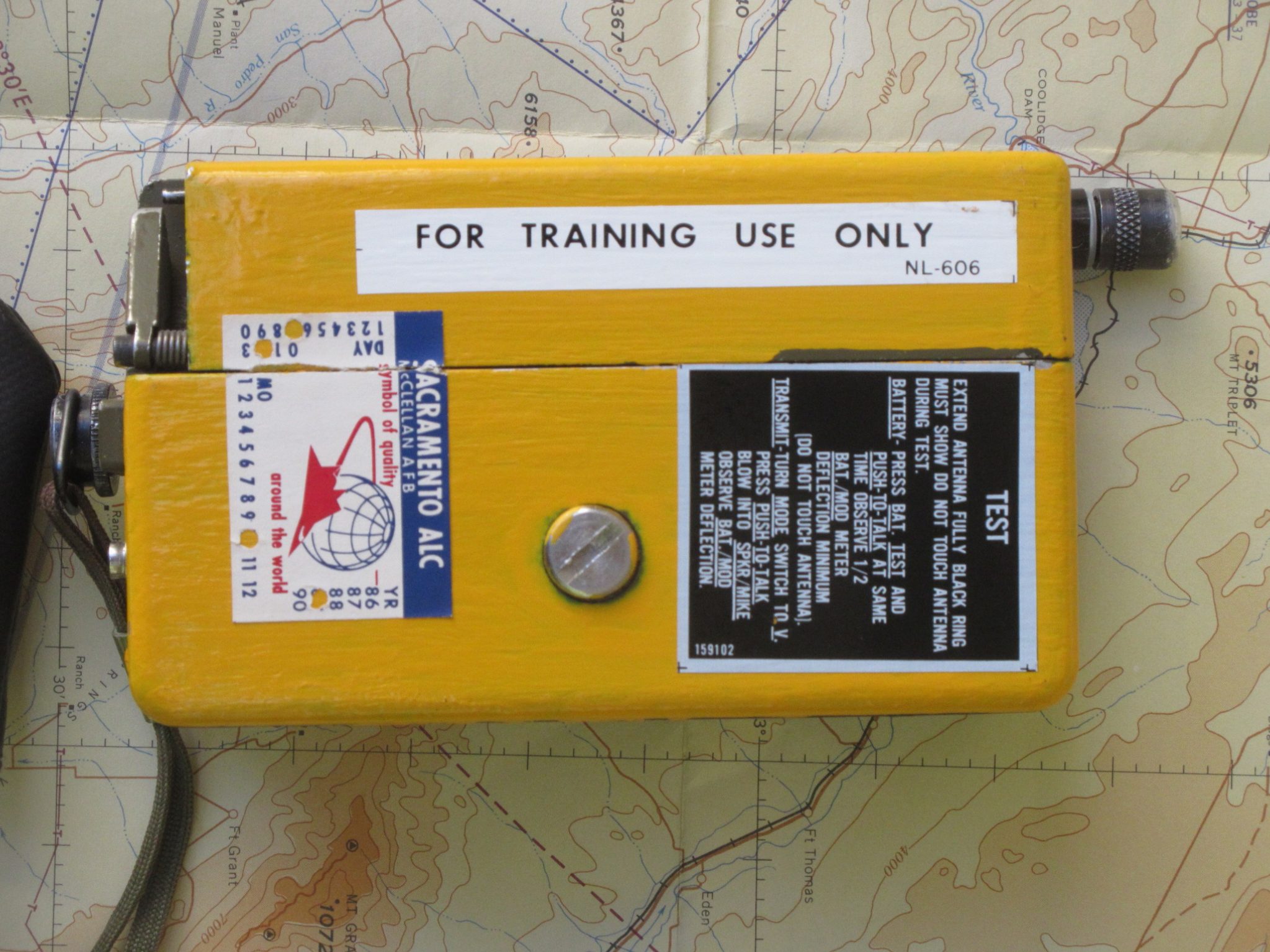 URC-64 and URC-4 Aircrew Rescue Radios - N6CC