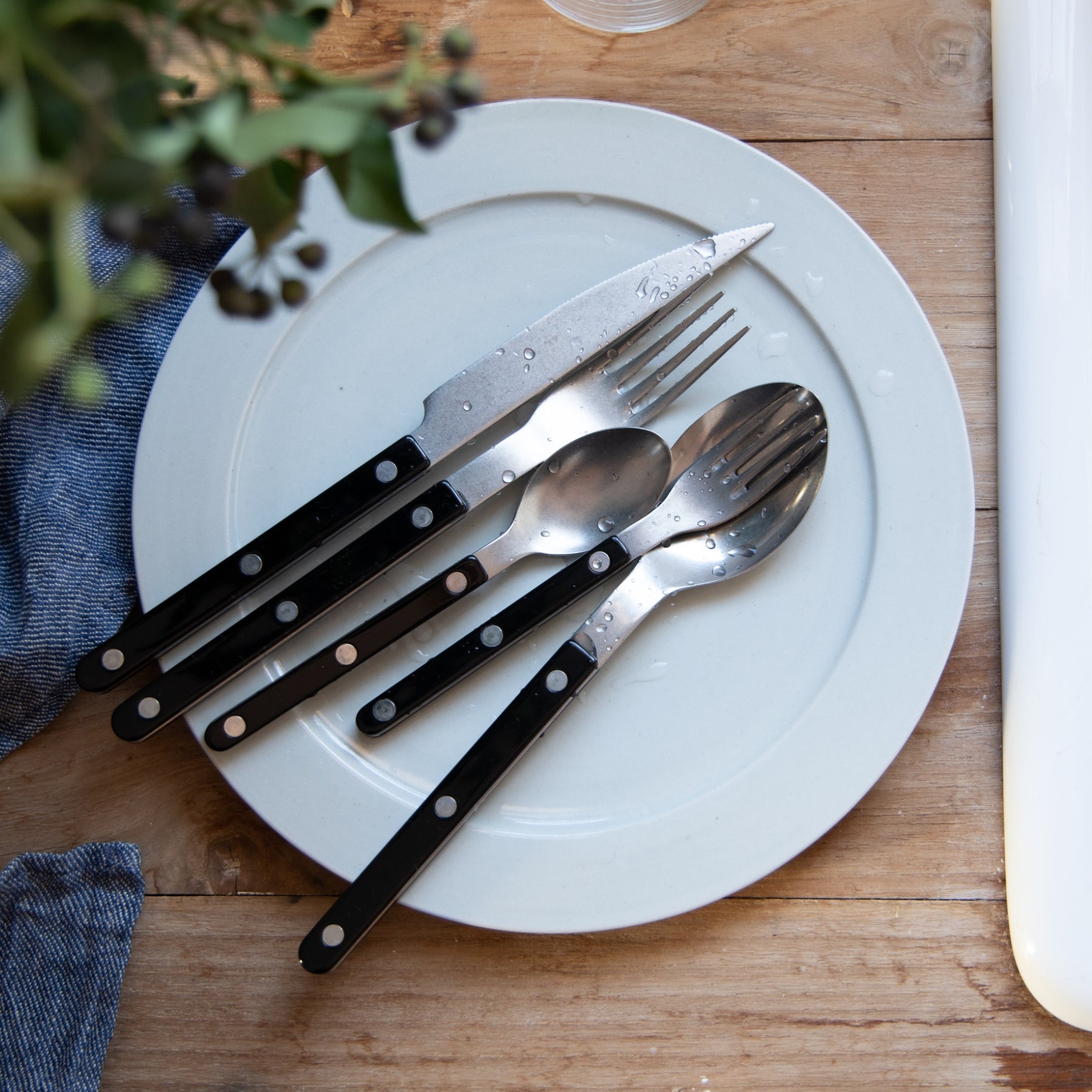 SABRE BISTROT VINTAGE ブラック｜カトラリー｜オルネ ド フォイユ公式