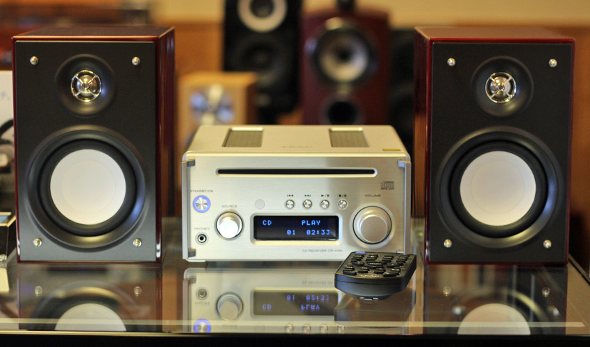 イイ音をお手軽に】TEACのHR-X101が店頭展示品のため1セット限りの大