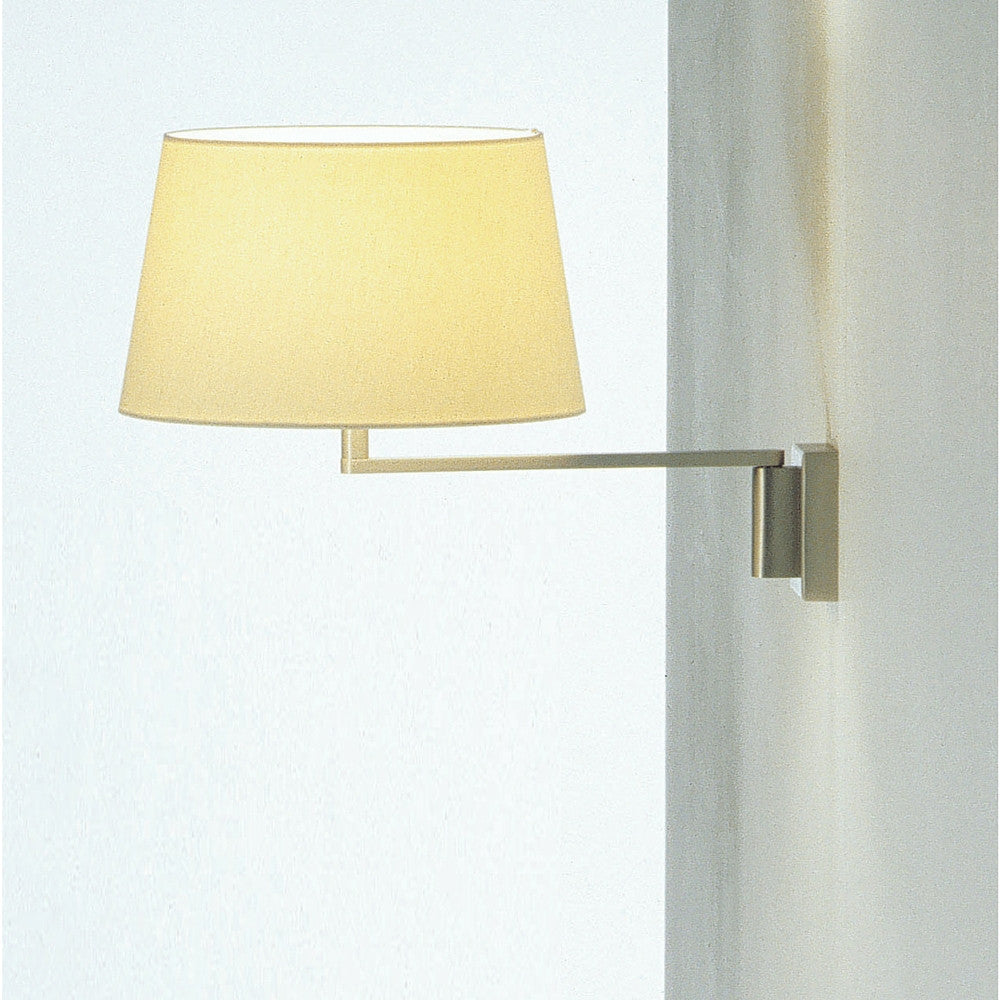 Miguel Milá | Americana Wall Lamp | Santa & Cole