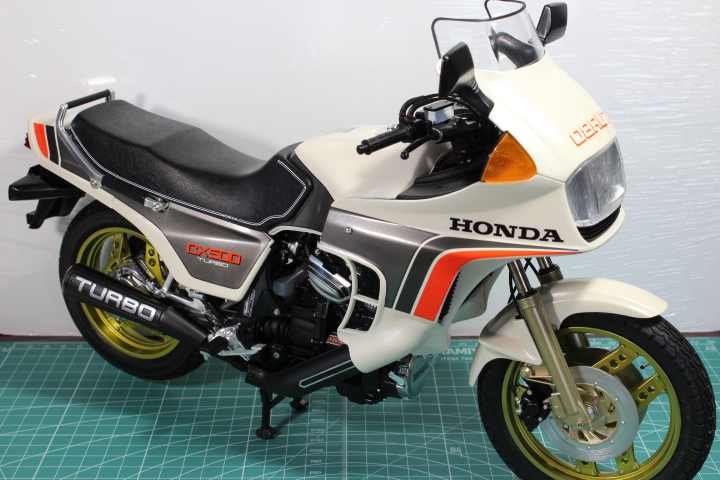 タミヤ製 1/6 ホンダCX500ターボ 完成しました | プラモHappiness