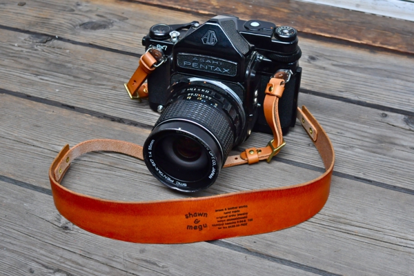 shawn & megu s 09 m pentax 67 leather strap