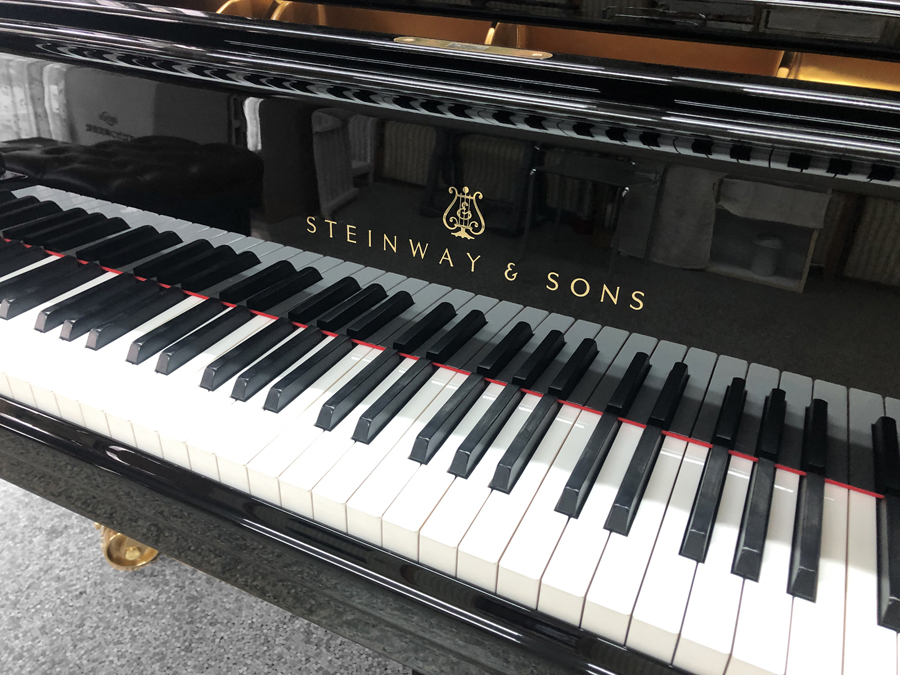 スタインウェイフルコンサートグランドピアノD-274（1956年ハンブルク製）