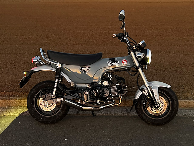 Dax125 Short | 忠さんが陣頭指揮をとってマフラーを開発していく実際