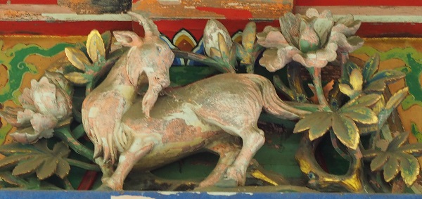 雄峯閣 ―装飾彫刻のみかた―