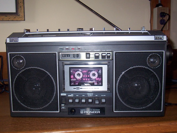 秘密基地のオーディオ部門（平成20年から～）大改革: 平成のラジカセ音