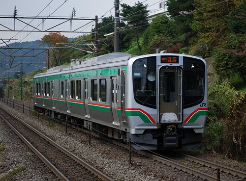 たくたくのページ｜東北地方で見られる車両＞E721系0番台 (ワンマン